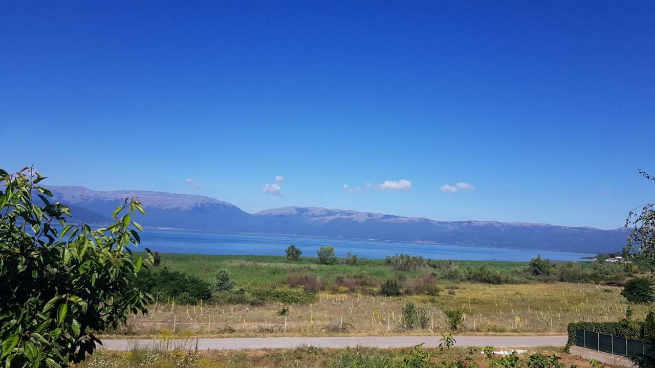 Villa Altiparmak Resen Luaran gambar